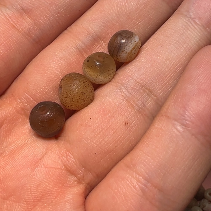 玛瑙/玉髓珠宝半成品未镶嵌如**形