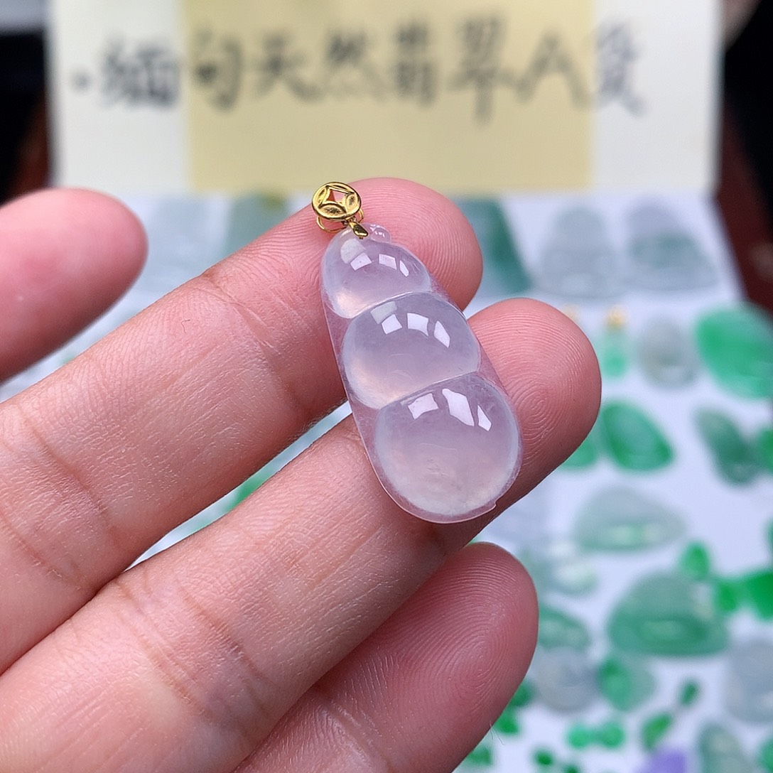 翡翠裸石18K金镶嵌缅甸天然A货翡翠冰种豆子