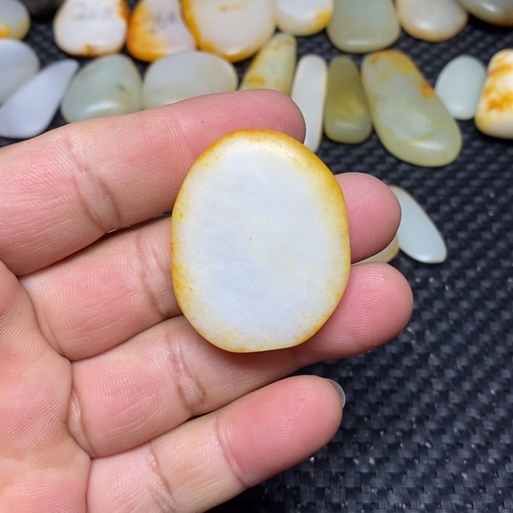 和田玉（白玉）珠宝奇石未镶嵌