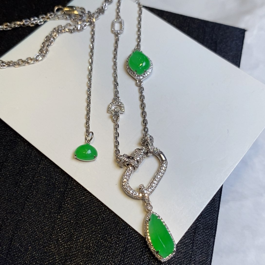 翡翠颈饰18K金镶嵌设计款万能百搭链