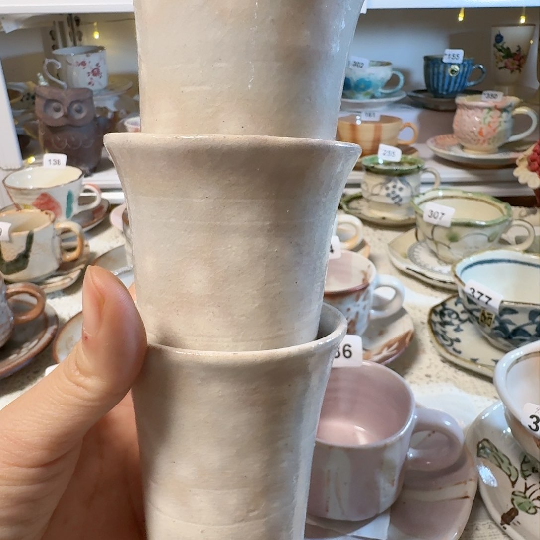 瓷片三只秋烧手握