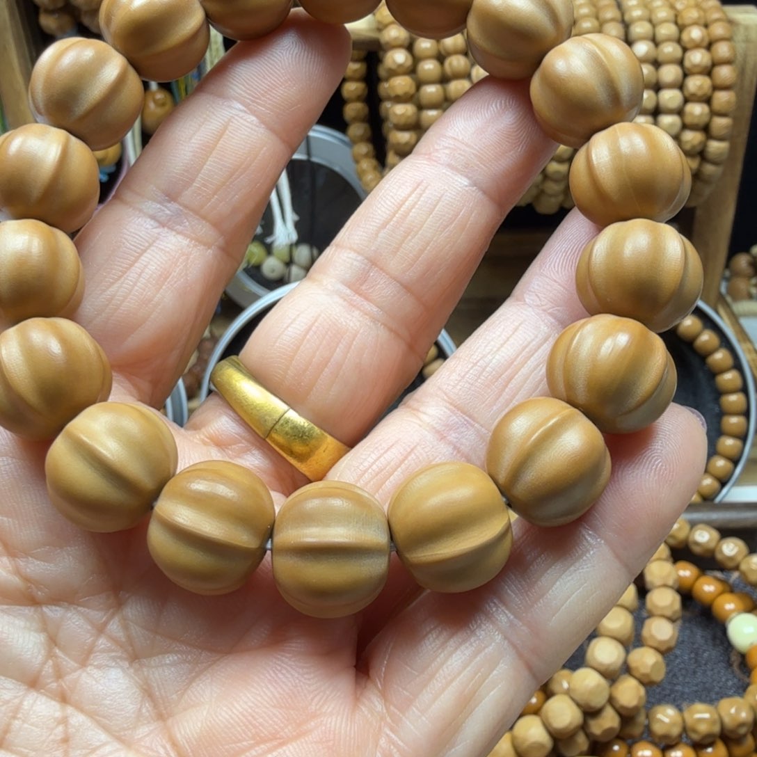 a***梦猴头核桃手串鲨鱼