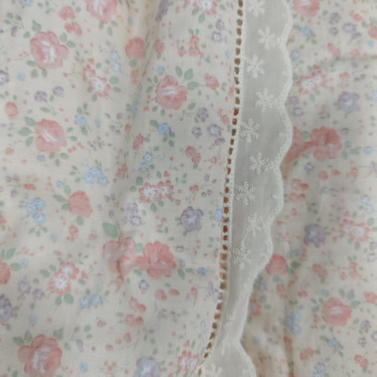 【春晓夏凉被花边四件套】200*230可机洗冰丝夏凉被四件套