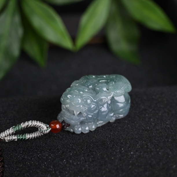 天然翡翠貔貅挂件（YP3099）