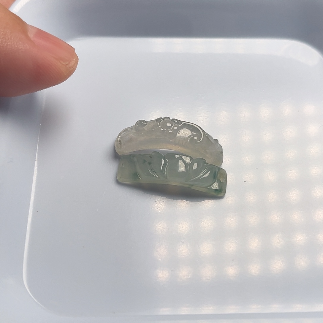 翡翠未镶嵌颈饰天然翡翠吊坠