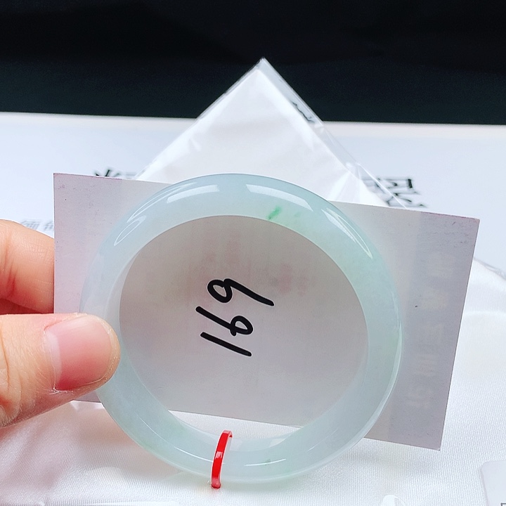 翡翠手镯未镶嵌55➕圈口