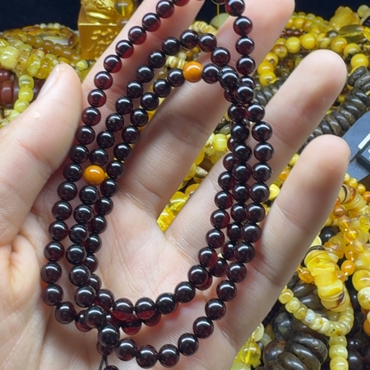 琥珀未镶嵌珠宝奇石