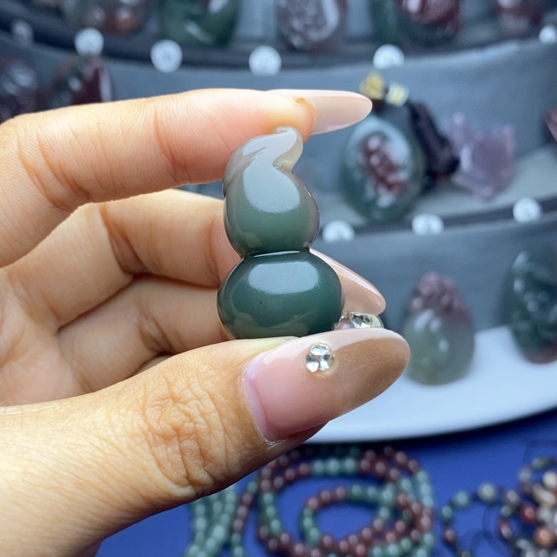 玛瑙/玉髓未镶嵌吊坠(不含链)