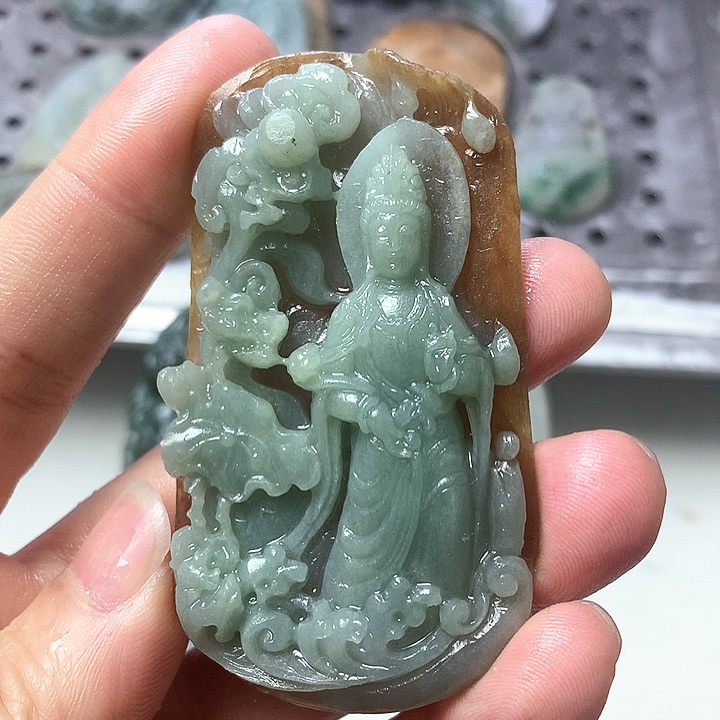 未镶嵌定制翡翠青***曲缅甸翡翠原皮立体观音牌