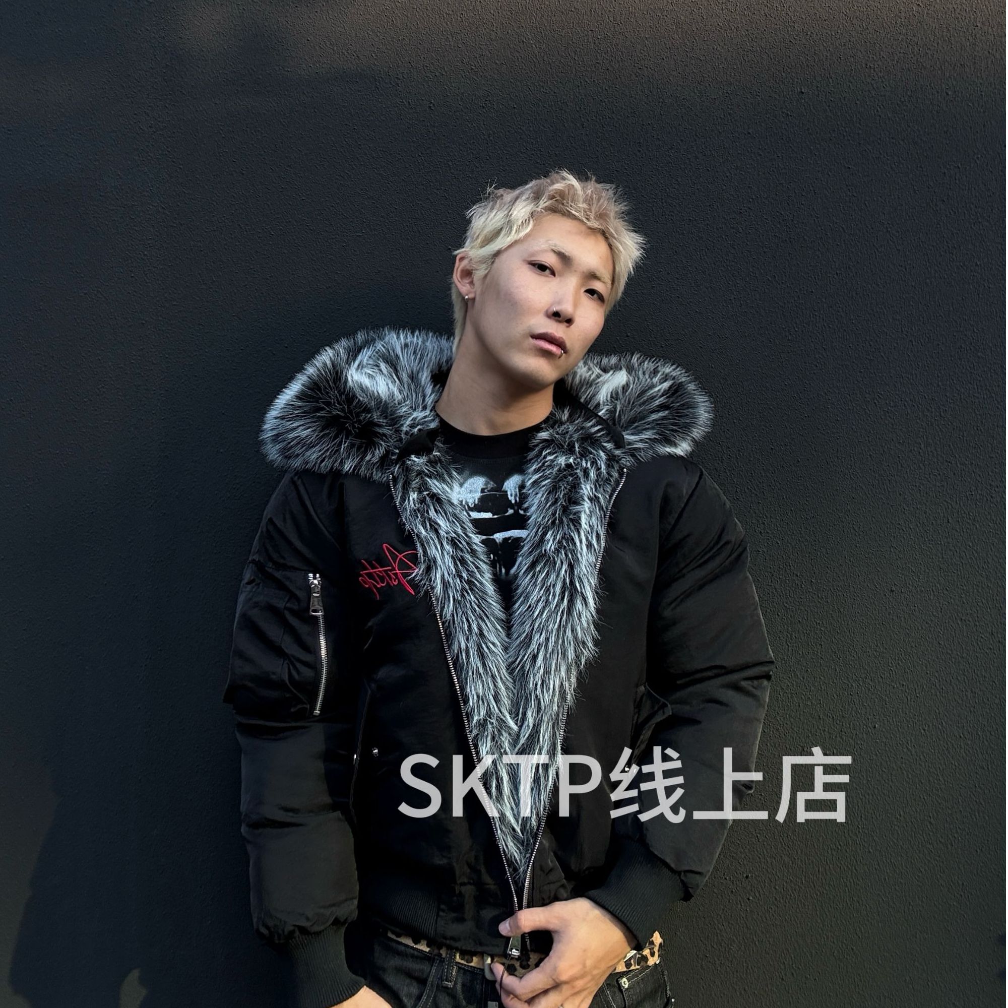 SKATEPARK“6557座山雕”刺绣可拆卸毛领帽檐冬季棉服外套