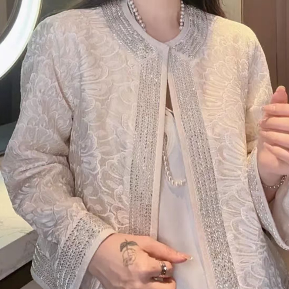 [出花秋月]轻奢高级感气质时尚优雅女装外套2025C1831艾敏