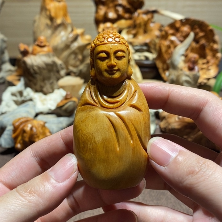 柏木（崖柏）玉化大日如来