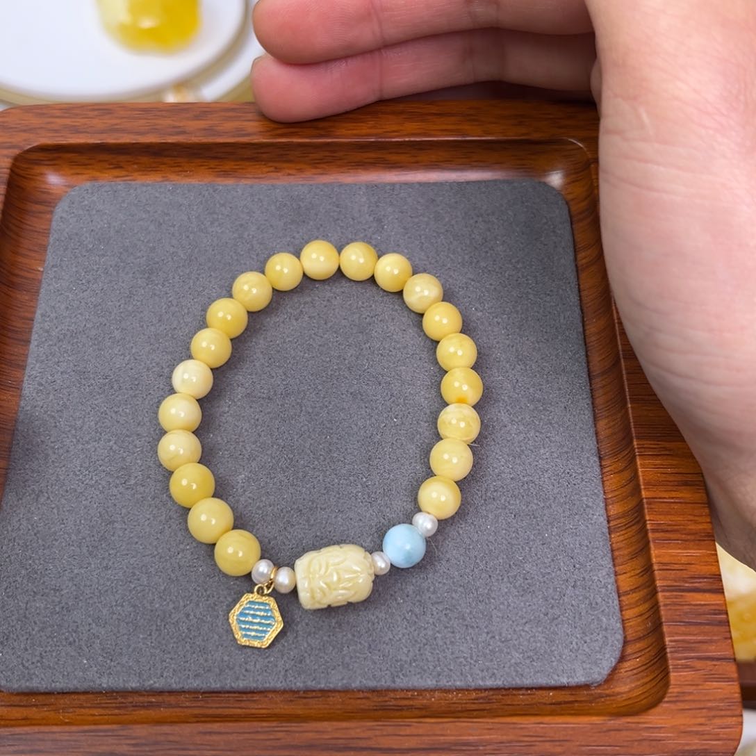 琥珀颈饰银S925镶嵌蜜蜡手串