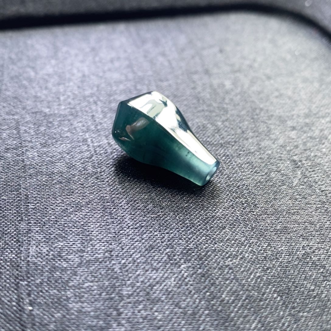 翡翠未镶嵌手链卡12左右鲨鱼背三通