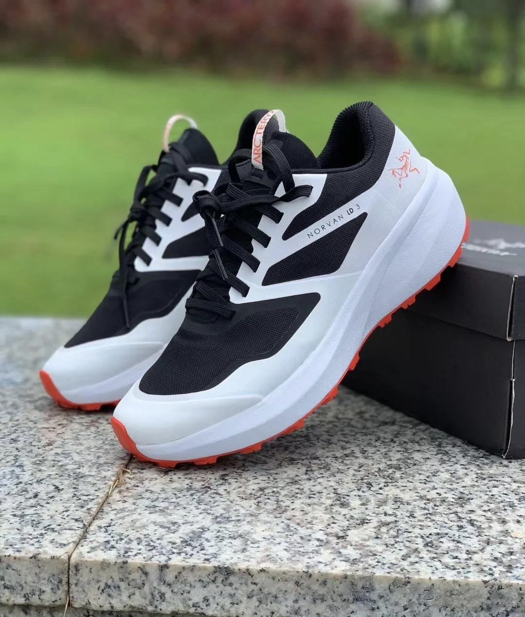 Arcteryx始祖鸟 Norvan LD3舒适网布防滑耐磨越野跑步鞋 男女同款