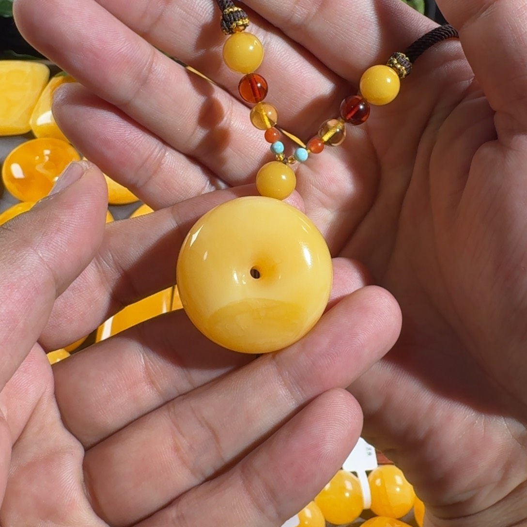 蜜蜡毛衣链未镶嵌