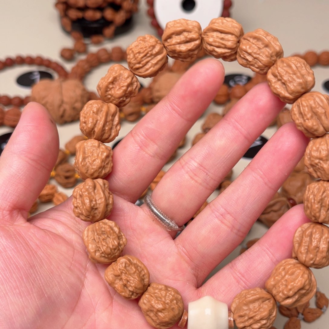 吊坠文玩核桃养****帝蛤蟆