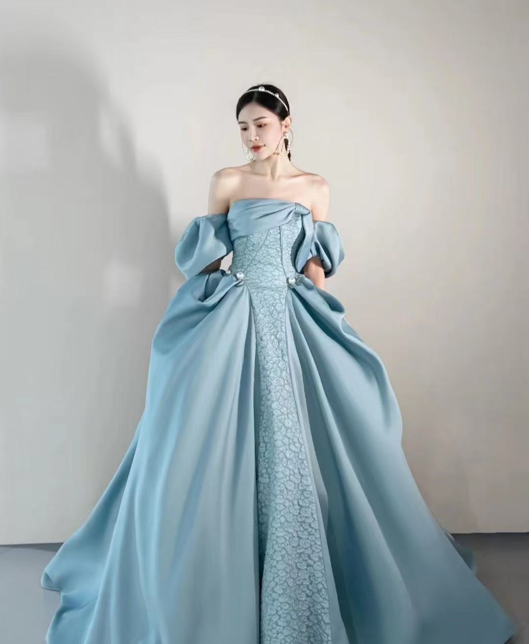 【孤品样衣】品质婚纱礼服秀禾样衣（NO退NO换）运费自理