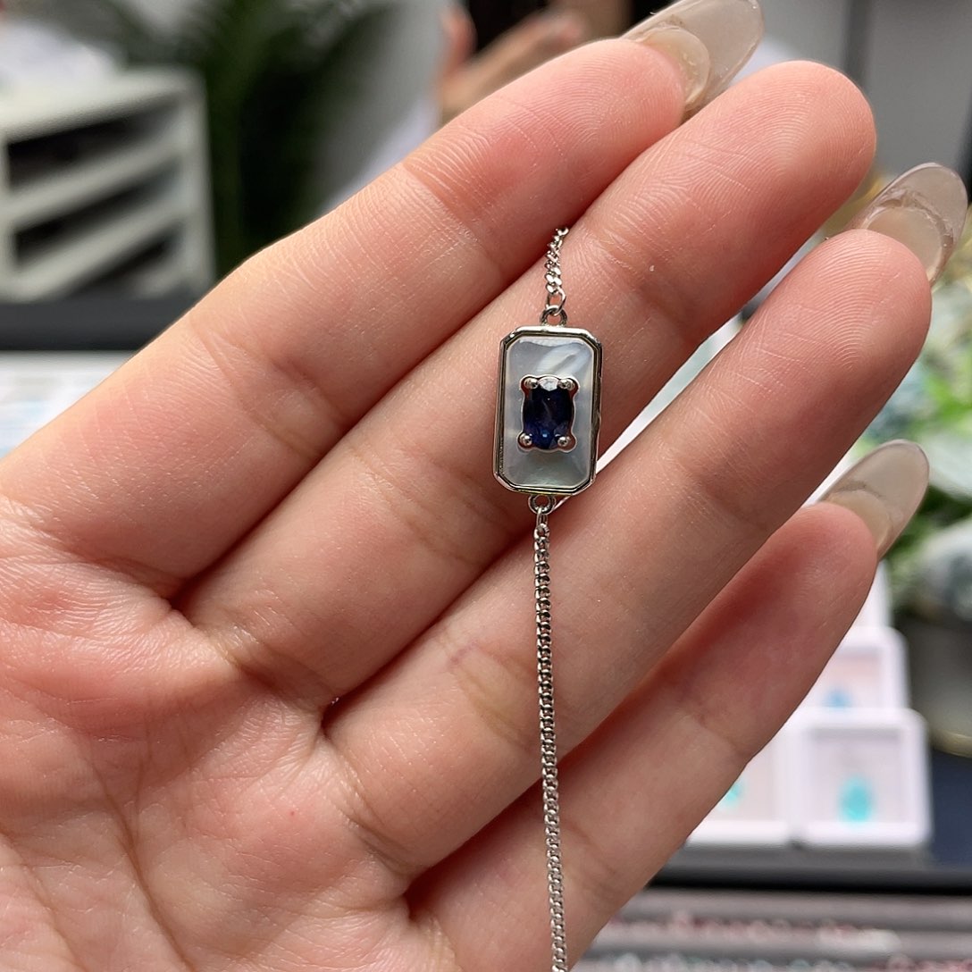 蓝宝石手链银S925镶嵌