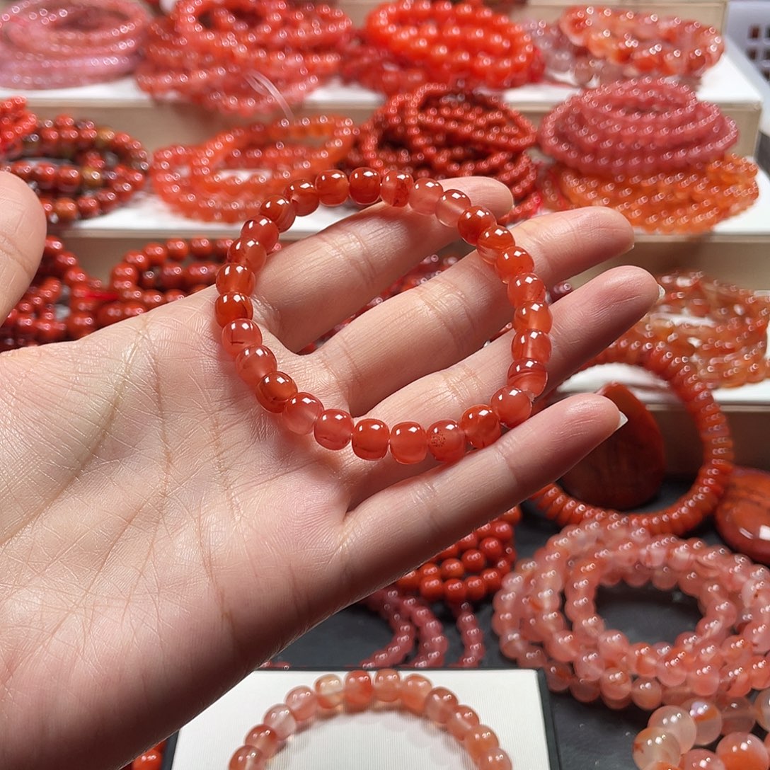 南红玛瑙未镶嵌手链