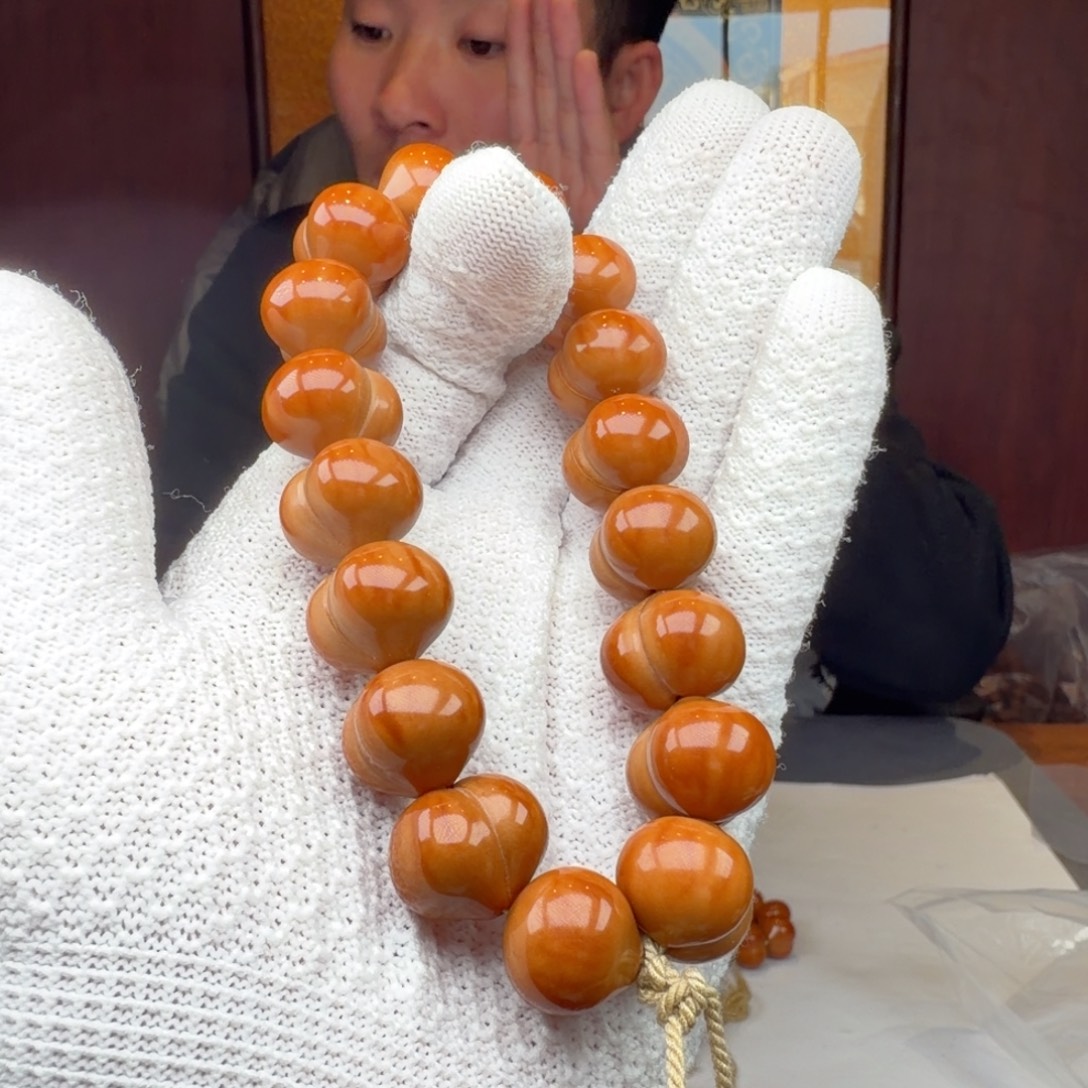 吊坠猴头核桃玻璃底屁桃手持17