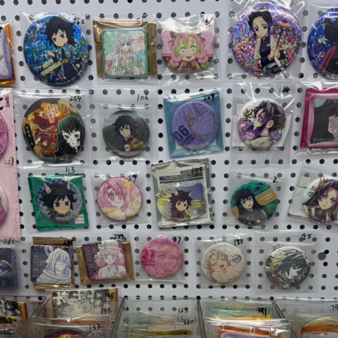 【直播链接】鬼灭家教明款多系列吧唧徽章（未成年禁止下单）