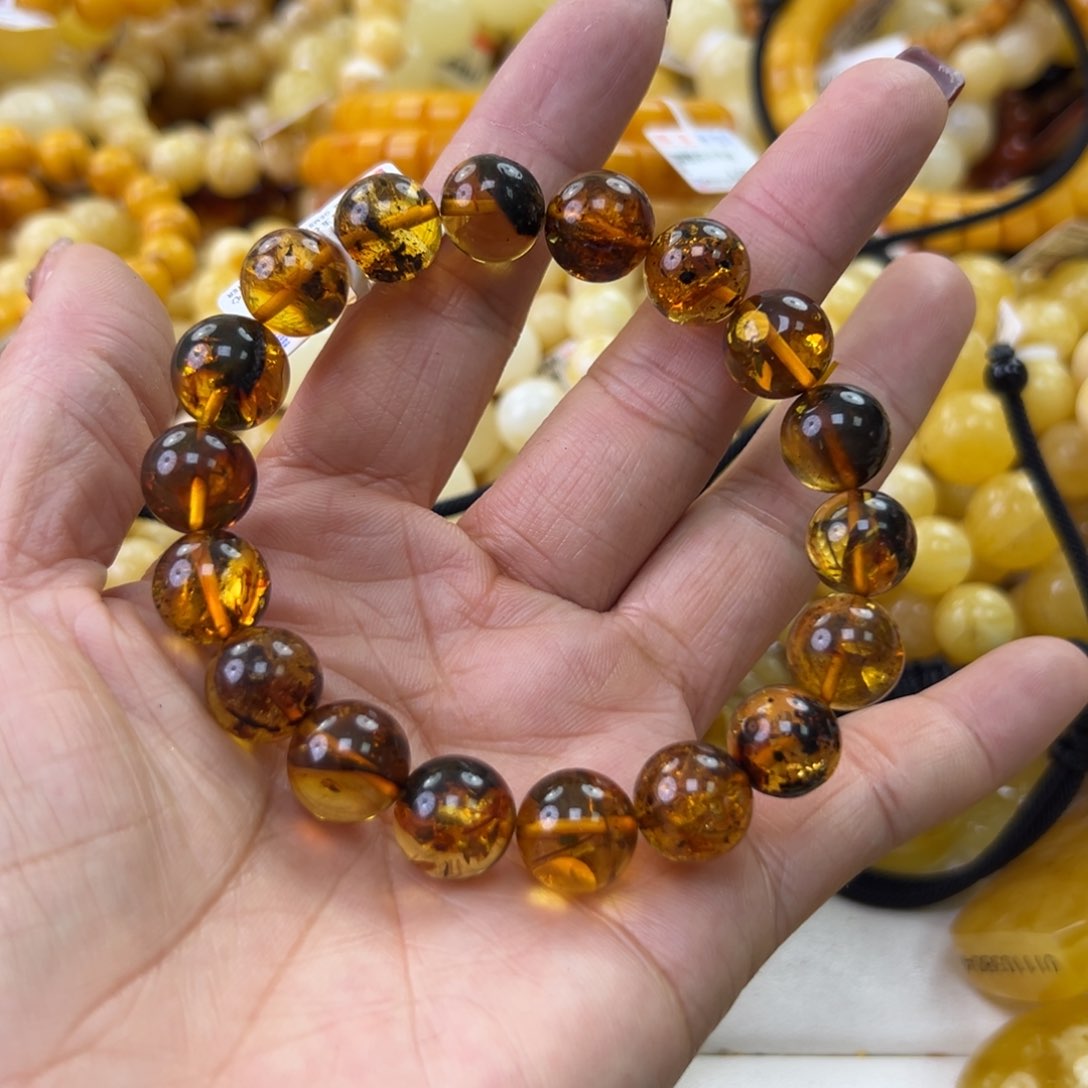 琥珀珠宝奇石未镶嵌