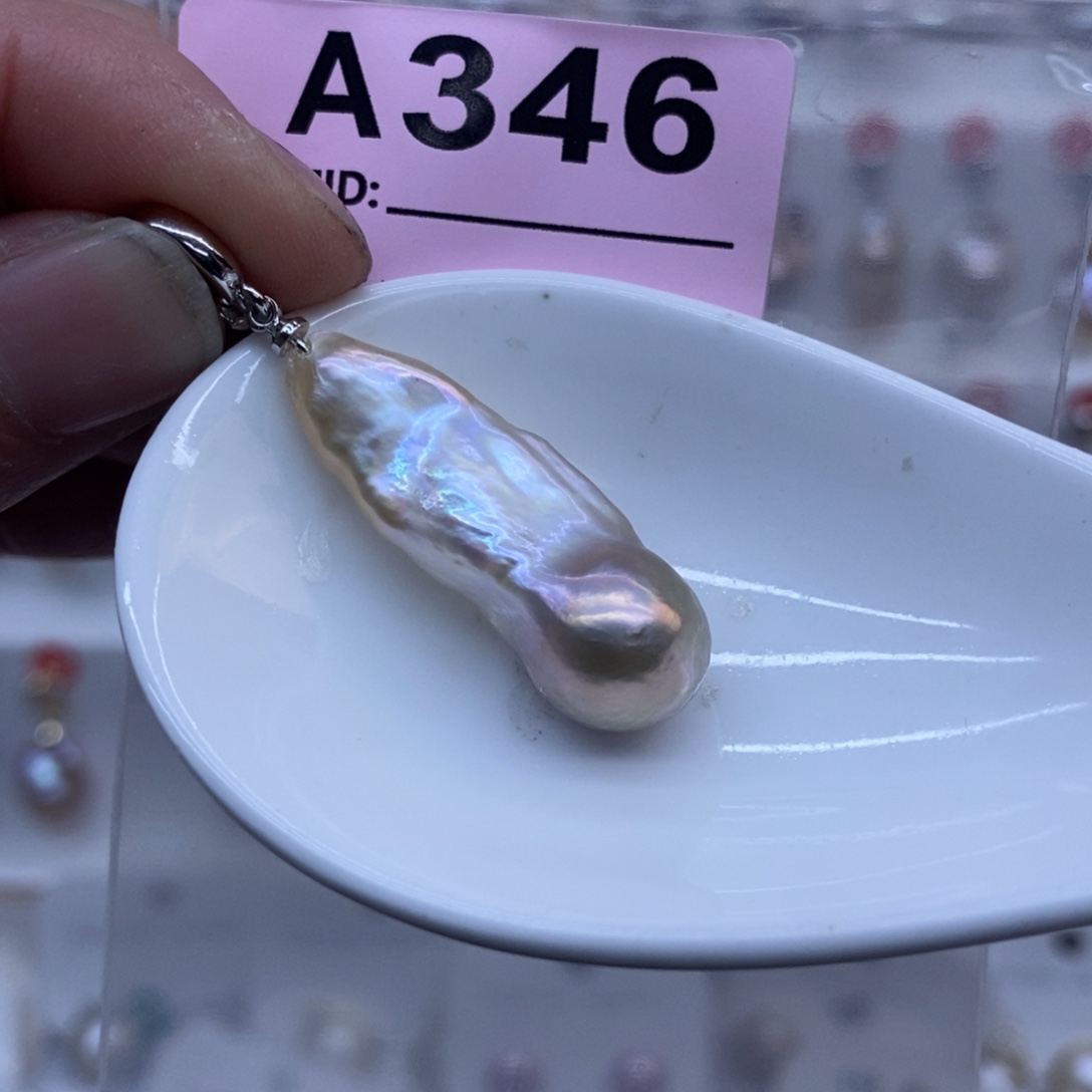 颈饰未镶嵌淡水珍珠