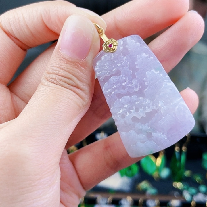 翡翠颈饰未镶嵌饰品