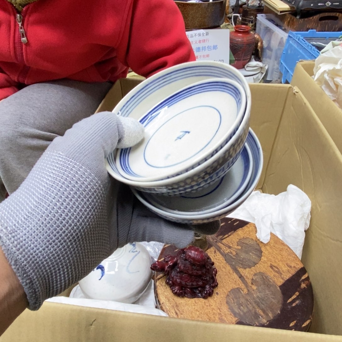 摆件w***o哈哈哈哈哈哈哈哈