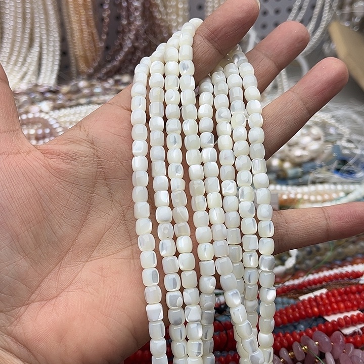 玛瑙/玉髓未镶嵌珠宝半成品yt6mm左右白蝶贝桶珠