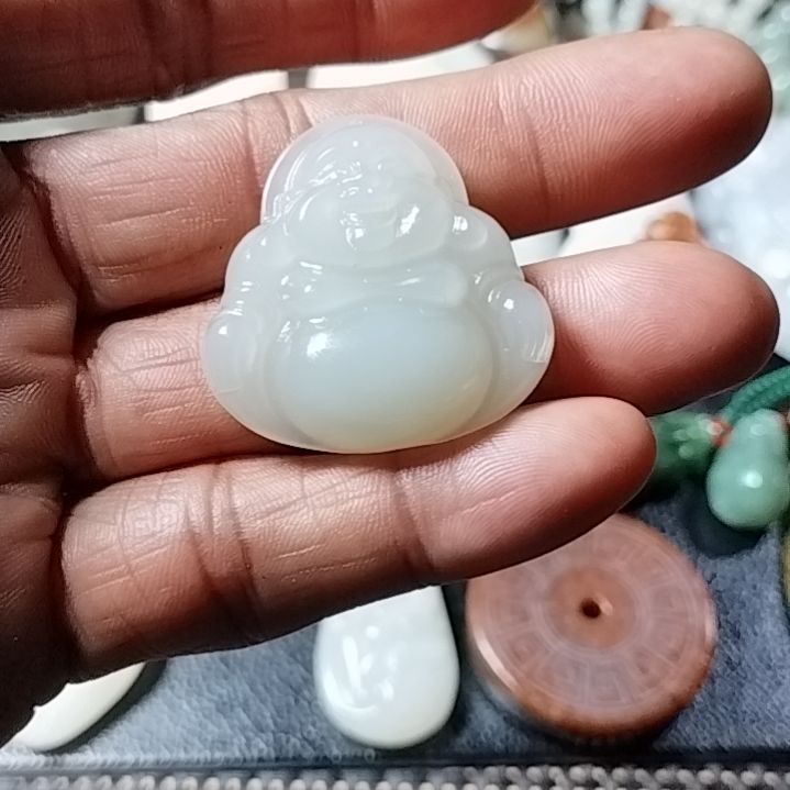 和田玉未镶嵌挂件