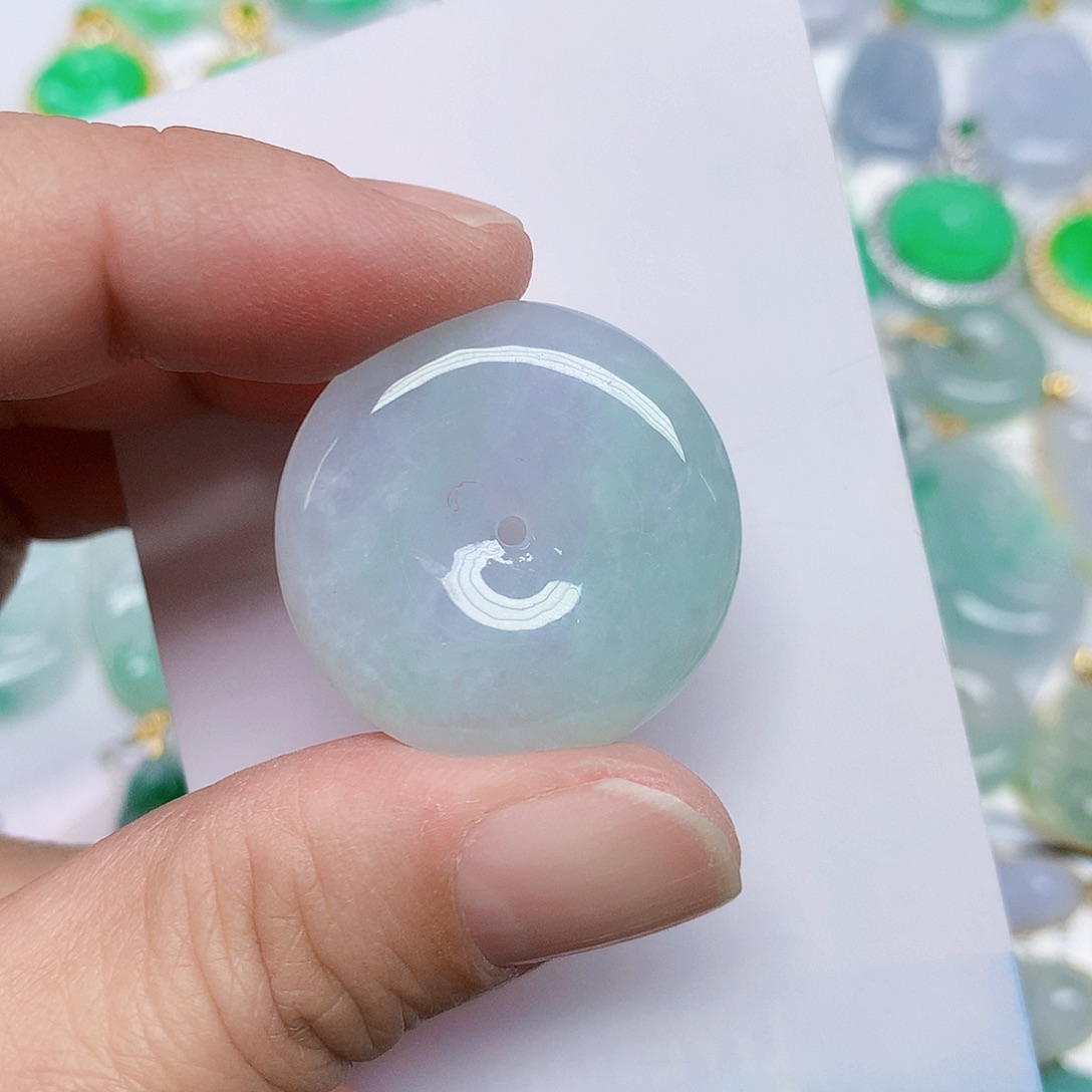 翡翠未镶嵌颈饰3456774