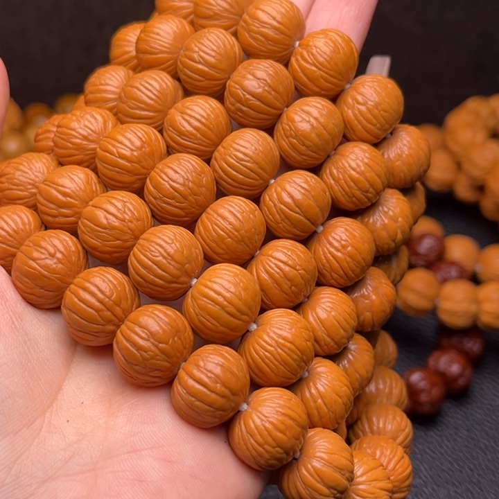 猴头核桃吊坠脖挂108