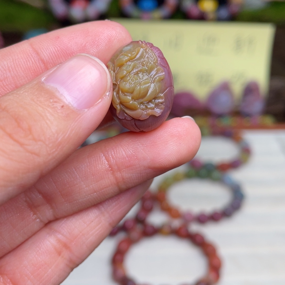 玛瑙/玉髓珠宝半成品未镶嵌盐源玛瑙