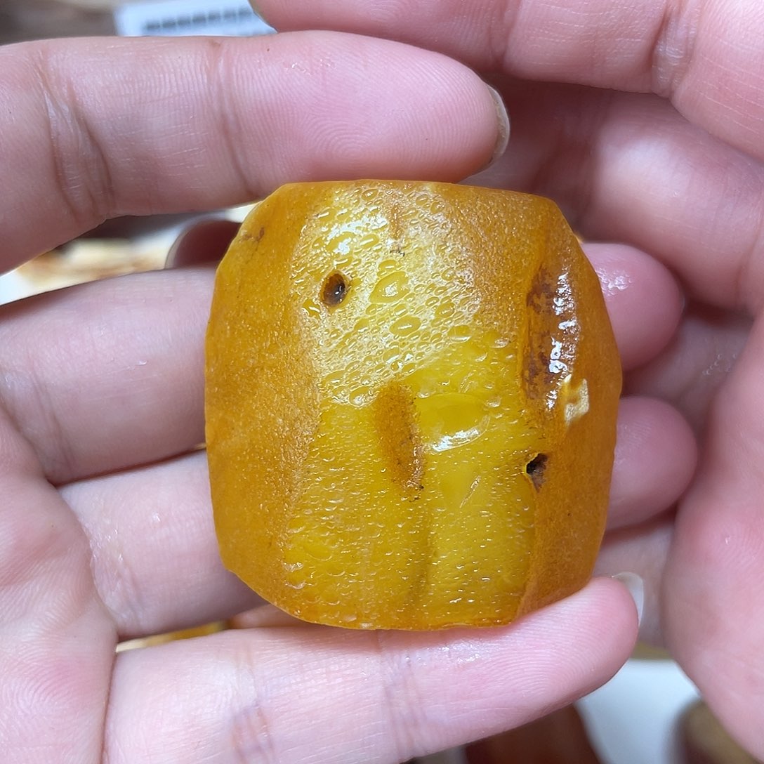 定制琥珀未镶嵌原矿琥珀