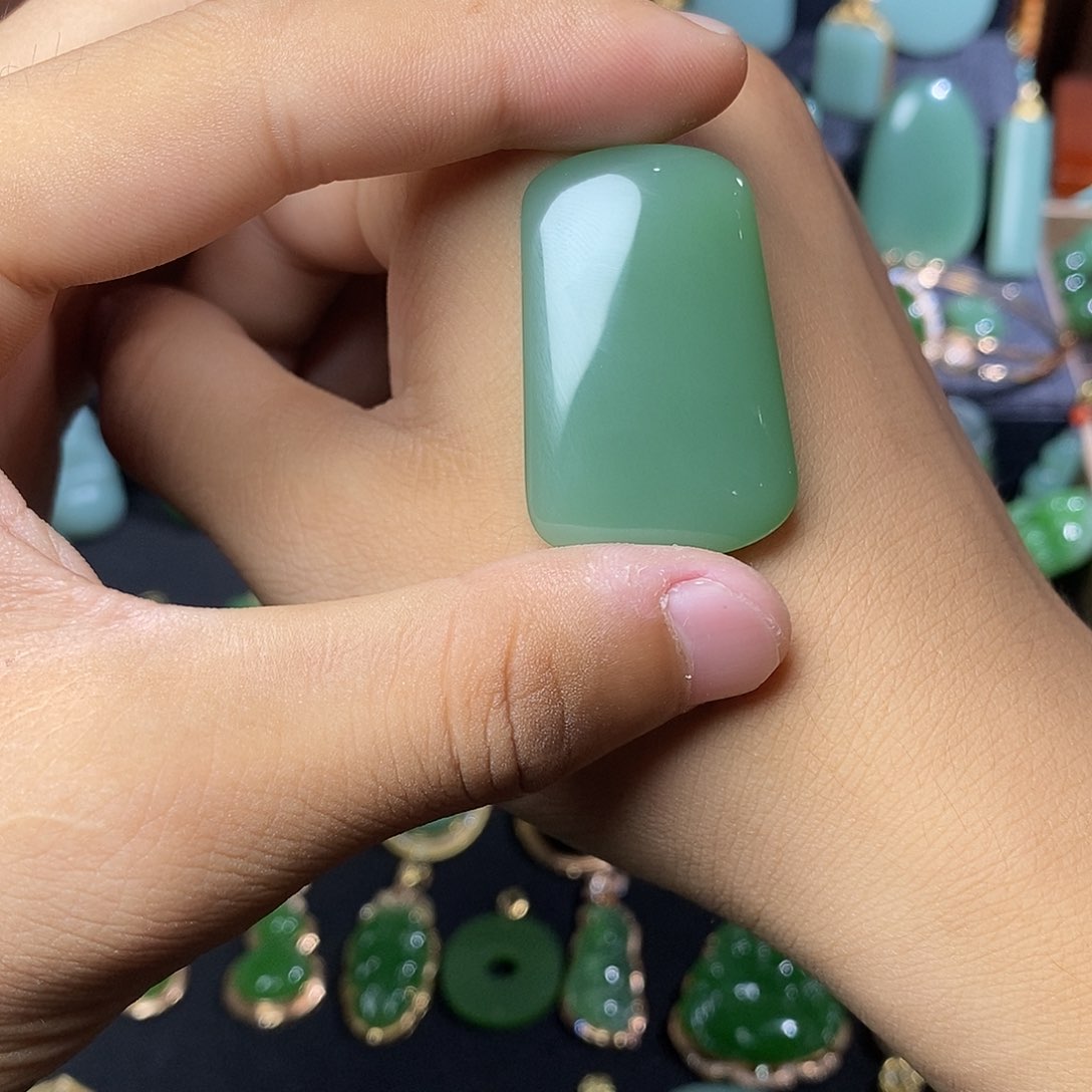 吊坠(不含链)未镶嵌和田玉