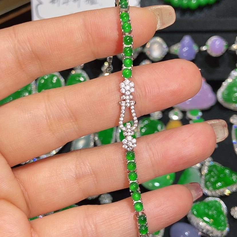 【闪购商品】翡翠手链未镶嵌天然翡翠