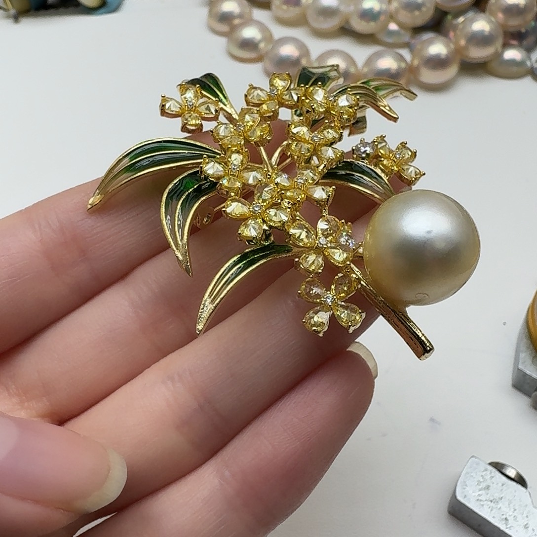 未镶嵌海水珍珠胸饰