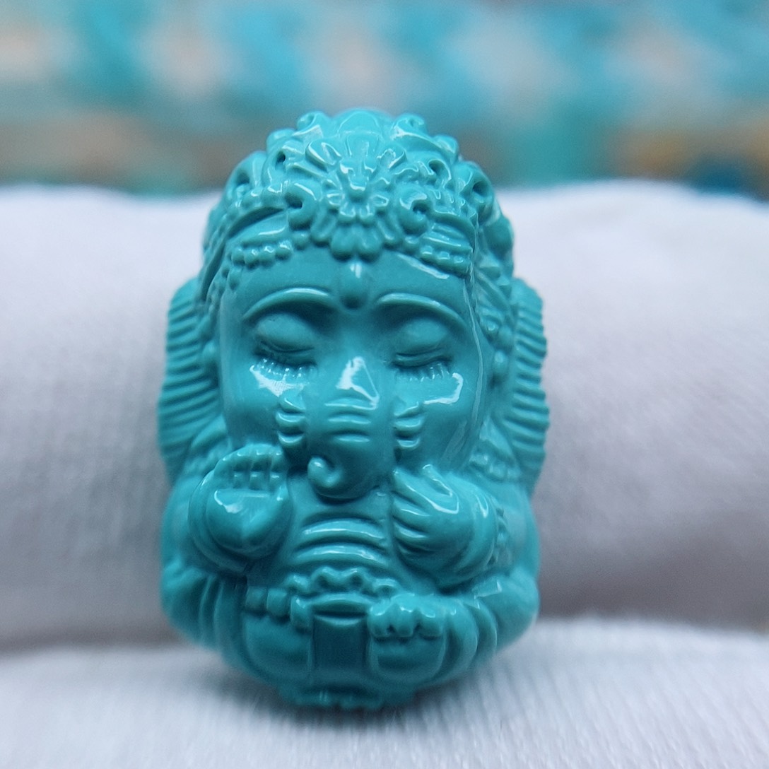 绿松石配饰未镶嵌