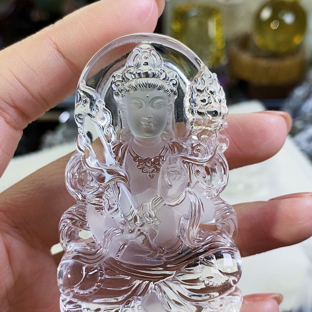 水晶天然水晶吊坠漂亮赠珠链未镶嵌花**佛