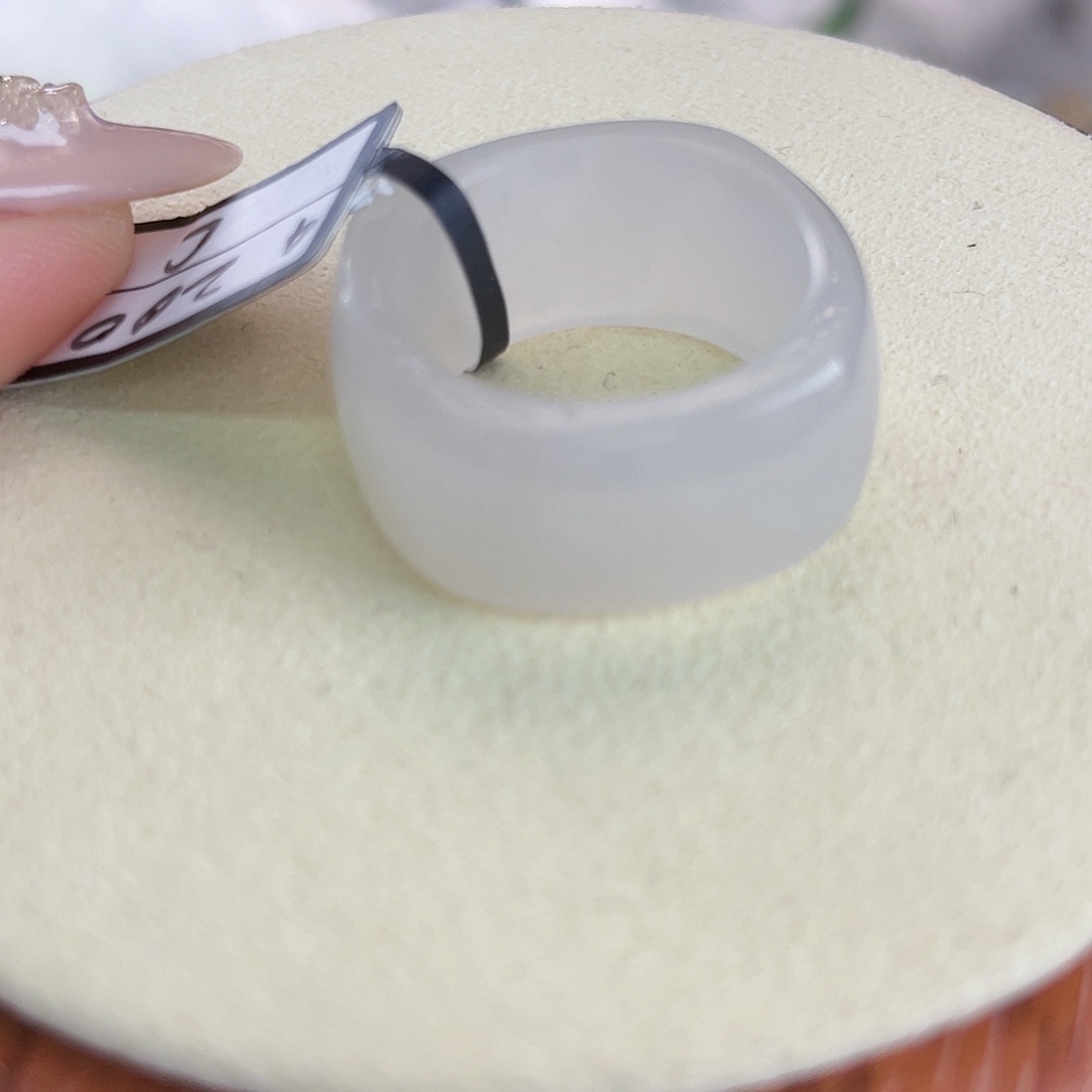 和田玉未镶嵌戒指P8冰透粉方圆17.4不退换