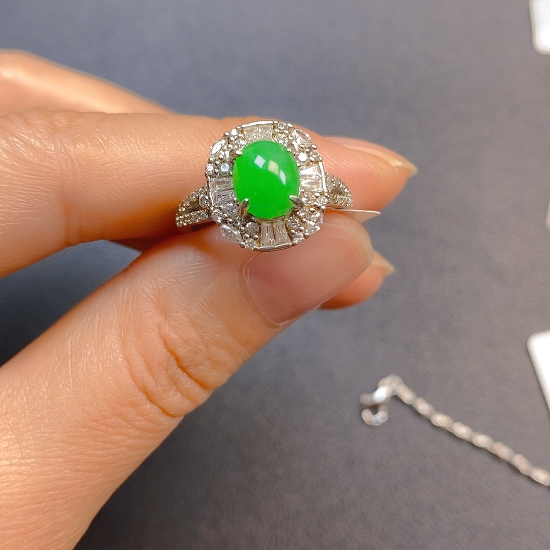 牧***洋翡翠银S925镶嵌戒指