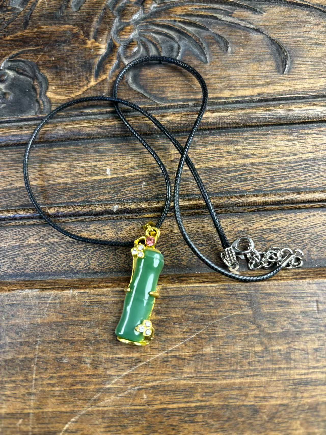 碧玉弥节节高吊坠一个{小七甄选}