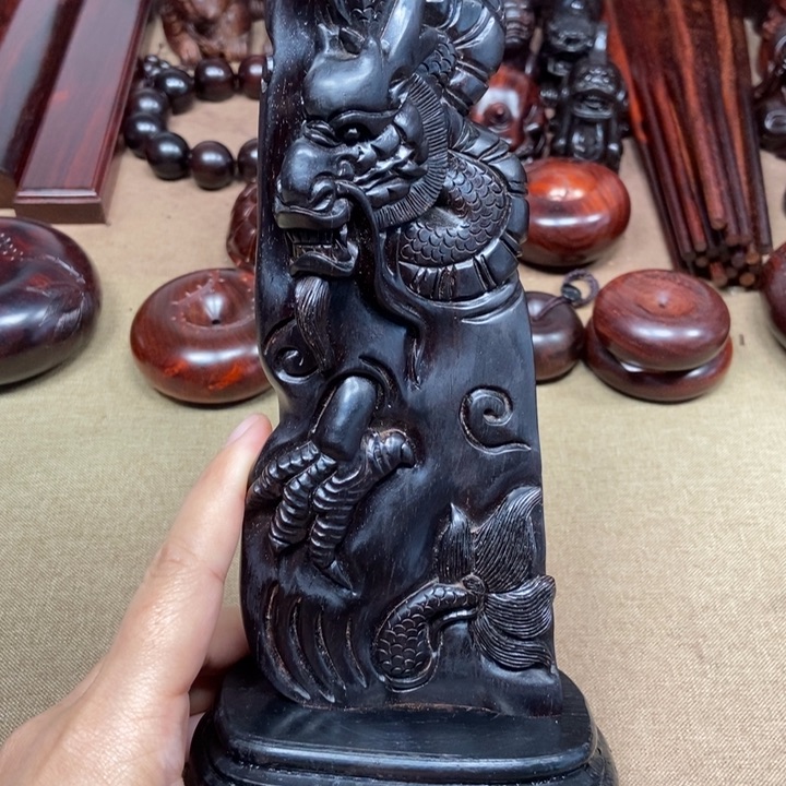 檀香紫檀（小叶紫檀）印度小叶紫檀（龙行天下摆件）