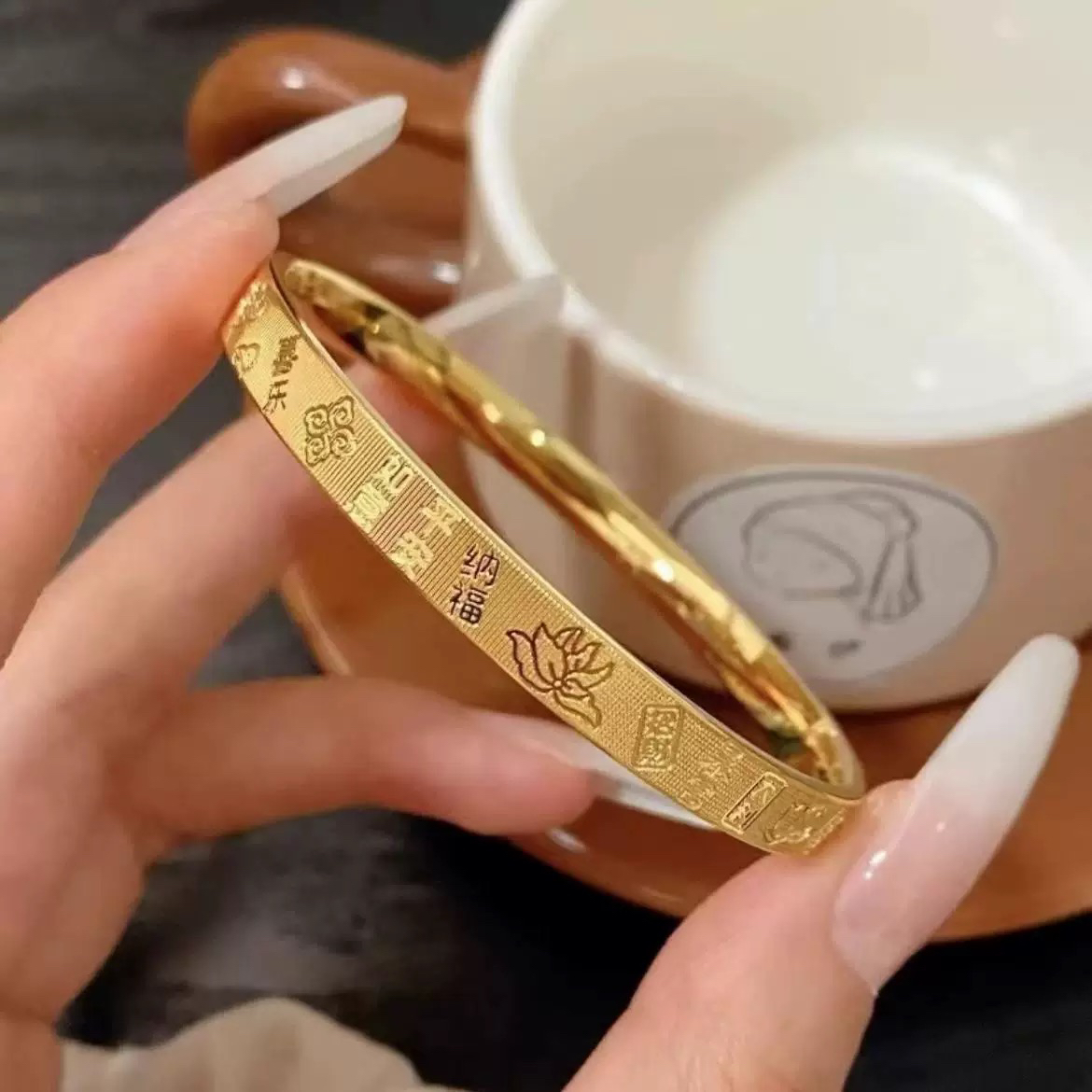 手镯 吉言手镯气质轻奢时尚百搭情侣