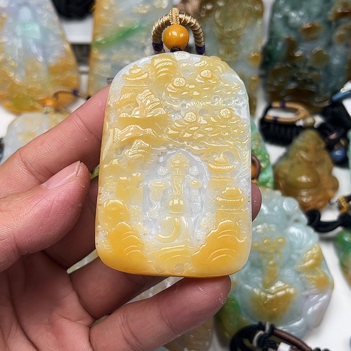 翡翠未镶嵌颈饰天然翡翠挂件