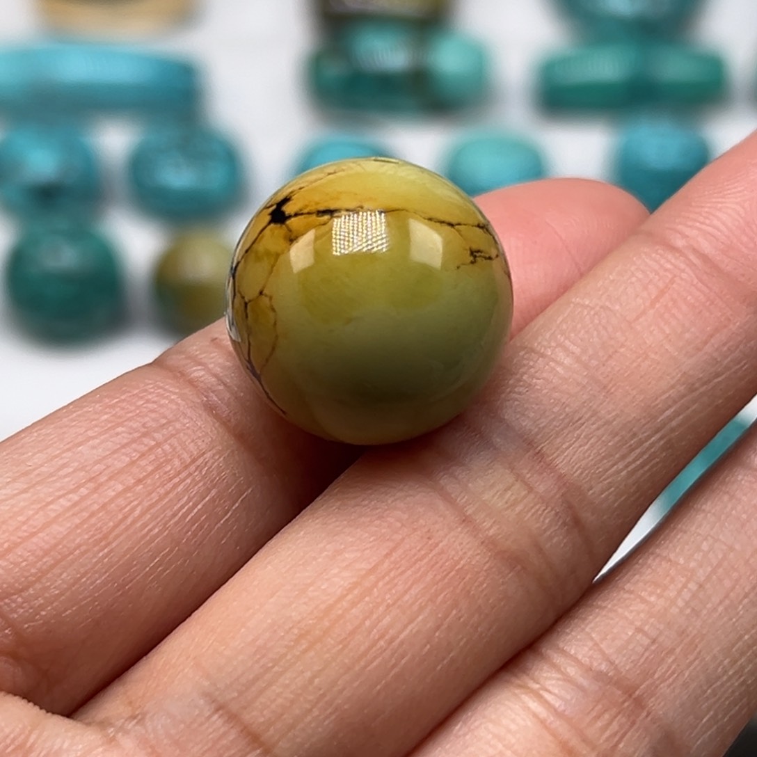 未镶嵌绿松石珠宝奇石