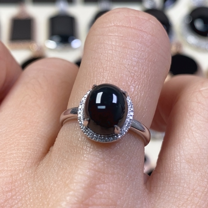 翡翠戒指18K金镶嵌缅甸天然翡翠墨翠