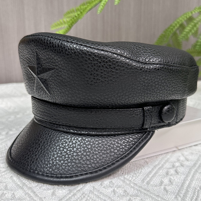 五星真皮帽子男士牛皮韩版中青年春秋冬季户外机车鸭舌平顶海军帽